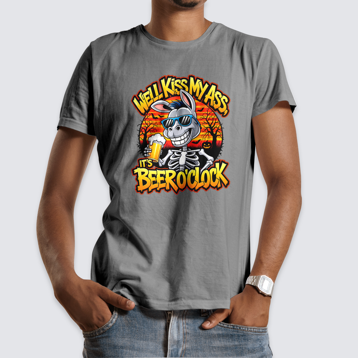 Gray Well Kiss My Ass It's Beer O'Clock graphic T-shirt